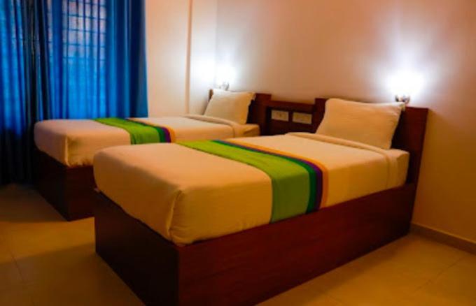 Phoenix Holidays Kochi Exterior foto
